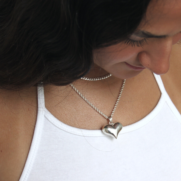 Black Weeks Halssmycken/Berlocker