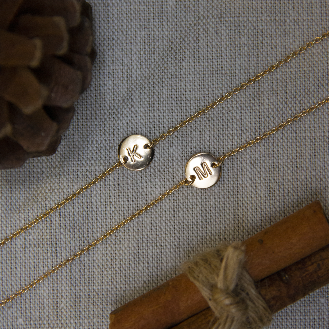 BOKSTAVSARMBAND GULDPLÄTERAT, 925 STERLING SILVER