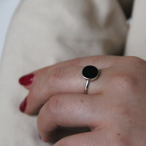 SILVER RING BLACK TREASURE ONYX