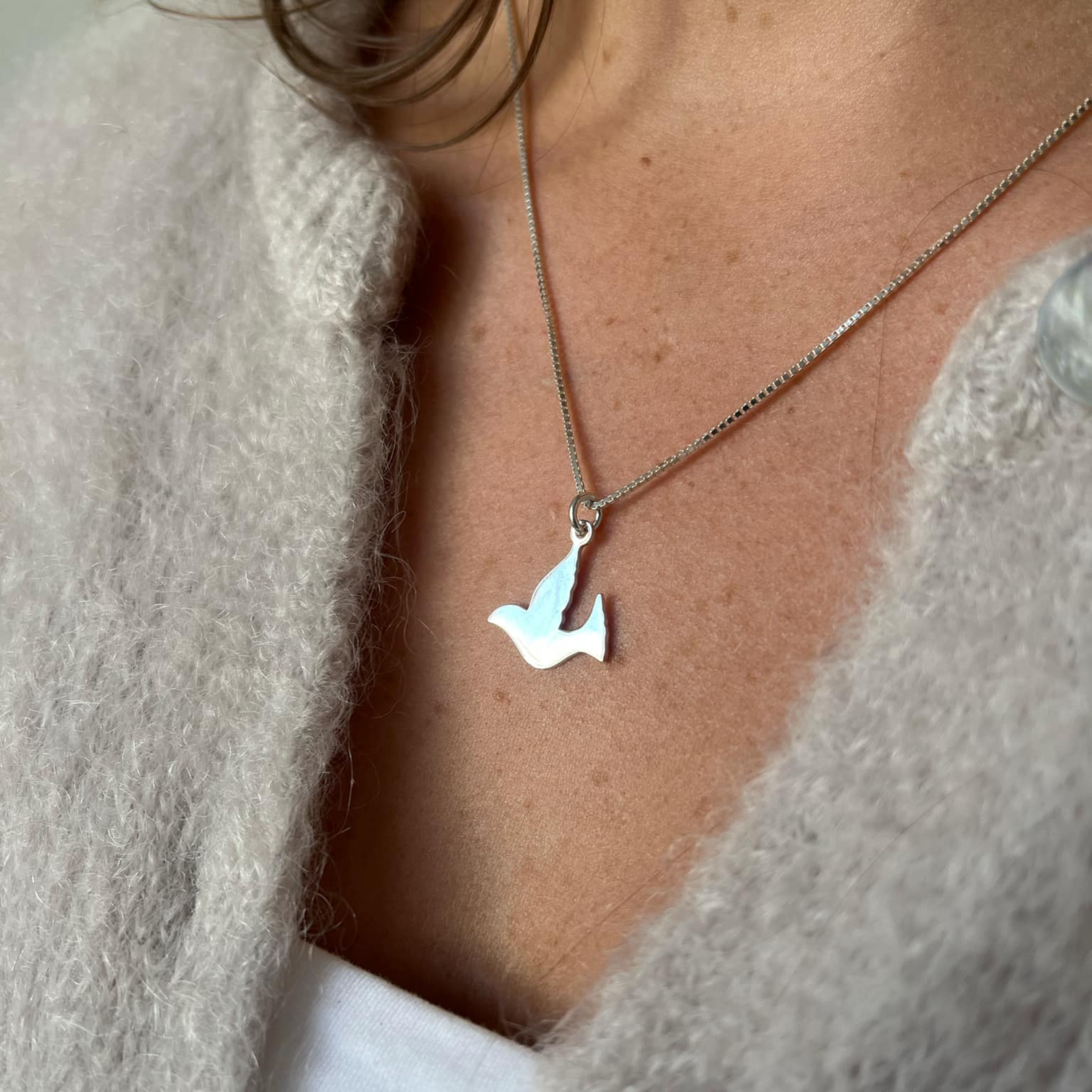 PEACE DOVE PENDANT/CHARM