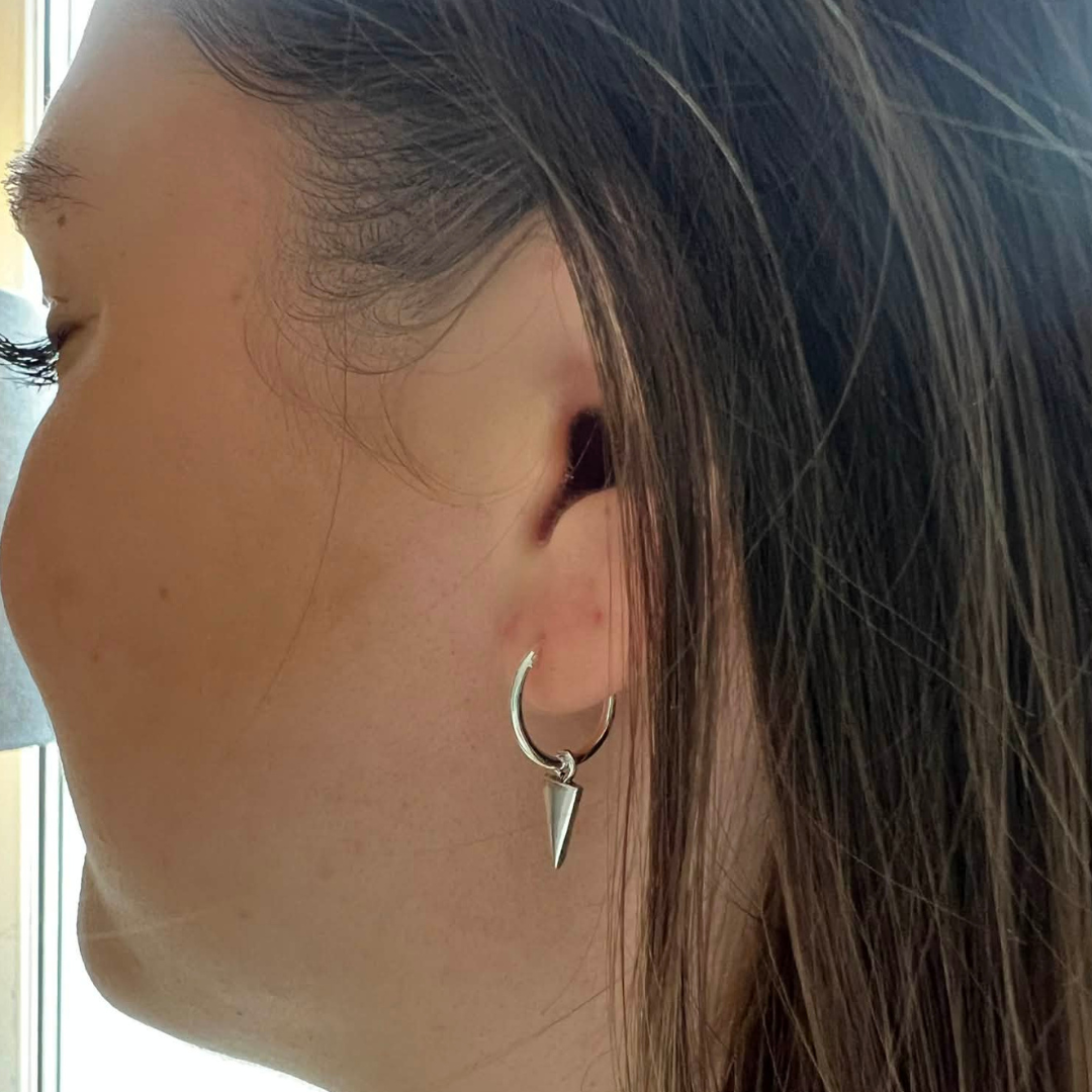 SILVERÖRHÄNGE HOOPS POINTY